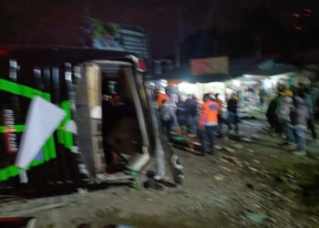 Diduga Rem Blong Sebuah Bus Bawa Rombongan Pelajar Dari Depok Alami Kecelakaan
