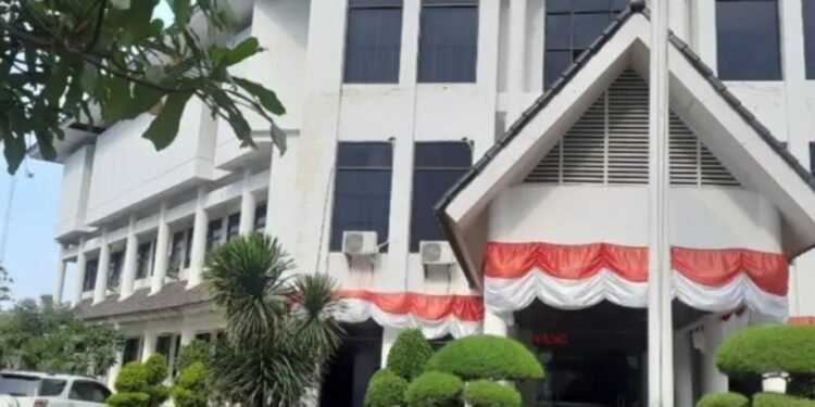 Boroskan APBD TA 2024 Pengadaan Jas, Baju Dinas Dewan dan Setwan Nyaris Capai 1 Milyar ?