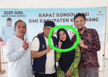 Bawaslu  Segera  Panggil   ASN KUA Klari Ikut Kampanye Acungkan Satu Jari  Dukung Paslon 01