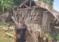 Rumah Ma Enah Warga Kertawaluya Nyaris Roboh Butuh Perhatian Pemkab Karawang