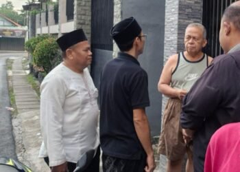 Pengajian Batal Ketua DKM Versi DMI Tidak ijinkan Warga Kaum Gunakan Mesjid Agung